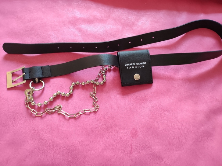 腰链腰带女 新款朋克风爱心扣头腰包嘻哈街头...