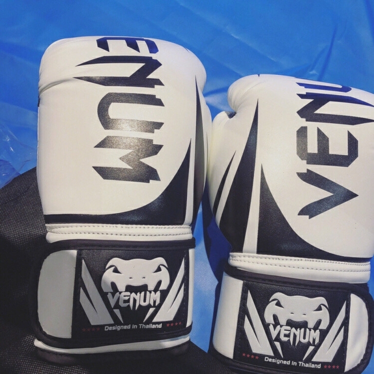 毒液男女成ren儿tong拳击pu拳套拳手套散打搏击沙袋比赛