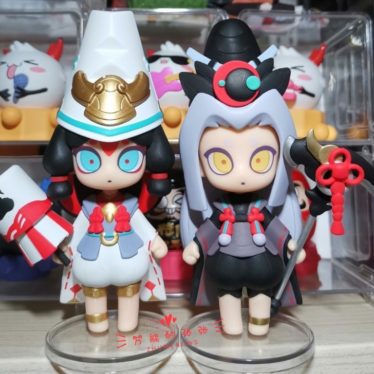 全新阴阳师小黑小白一对装，不单出有包装盒