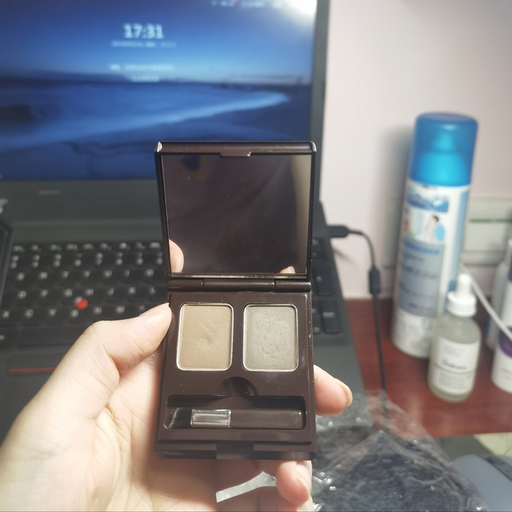 skinfood眉粉25包邮不退换不议价