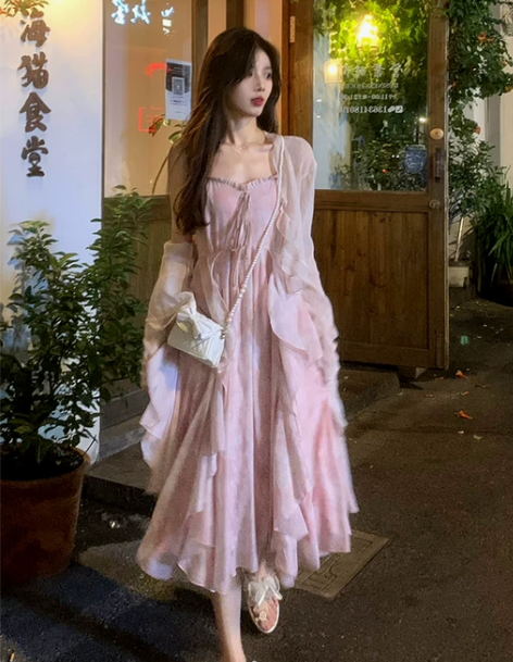 一颗甜桃yikett破碎感女主夏季新款V领...