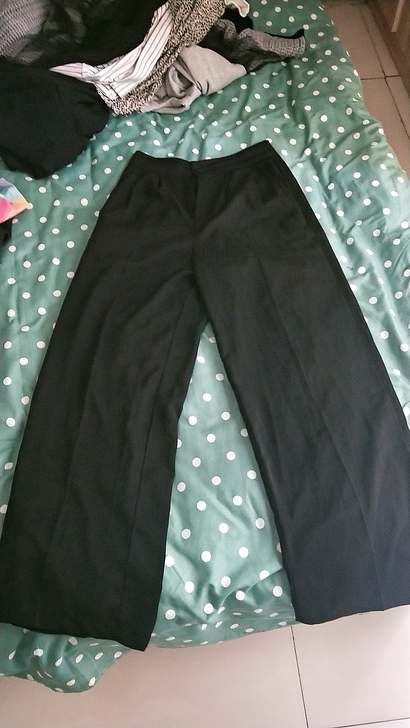 黑色直筒休闲裤S码