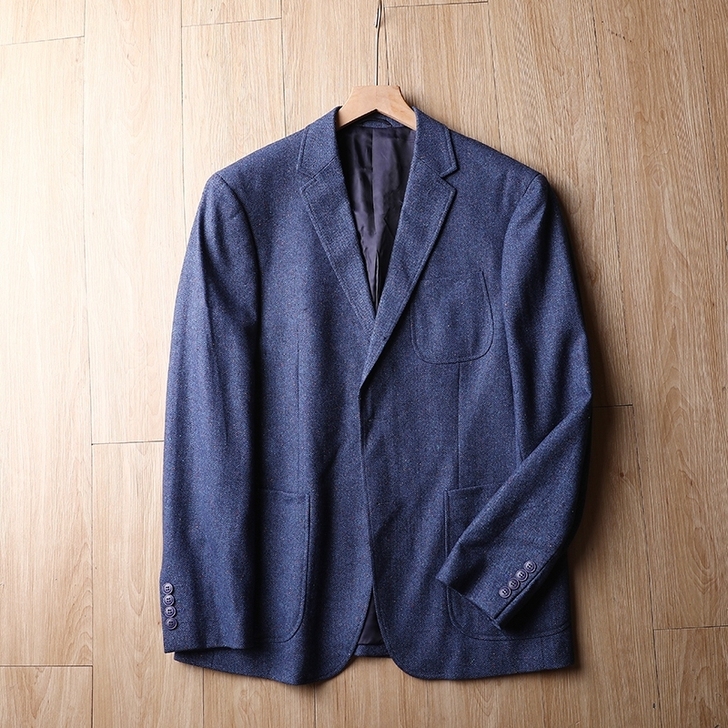 羊毛呢西服！！！！是羊毛呢西服！！！！！！