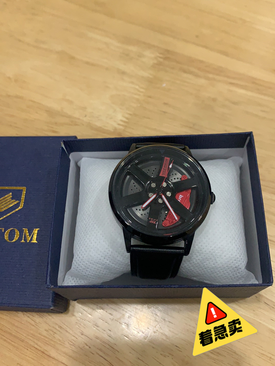 轮毂手表自己带的，带了两三次