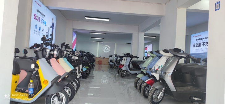 销售全新以及二手电动车，电动自行车