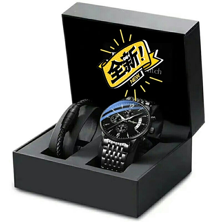 朋友送的没带过，全新，膜都还在，2021年...