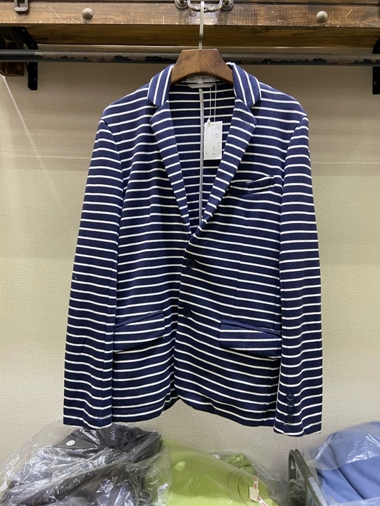 外套，小西服，男，全新，进口高级货，爆款特...