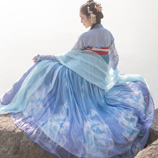 汉服c服 无山有签 三分漫囧悠窝窝，两条l...