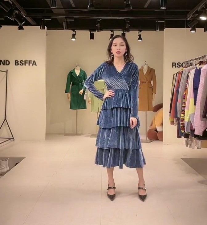 全新蓝色气质裙，蛋糕裙，59包邮