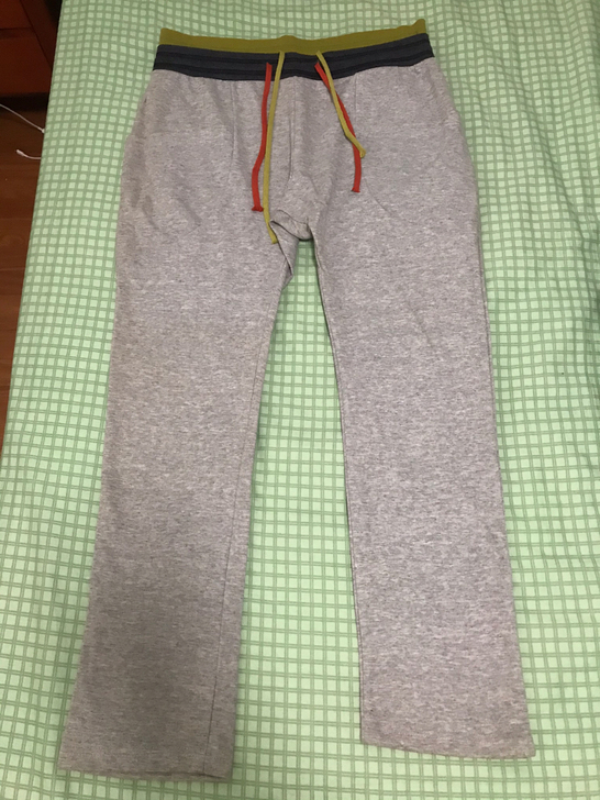 个人闲置休闲裤，适合170-175身材偏瘦...