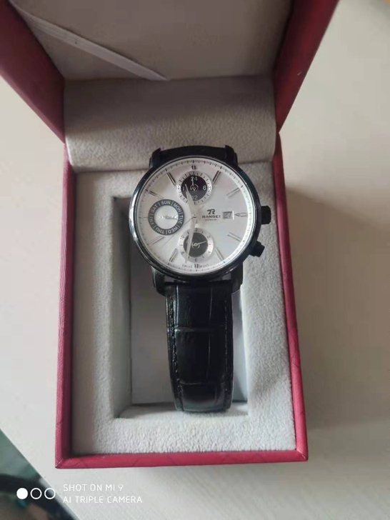 罗西尼男士手表，实体店买入，九八成新