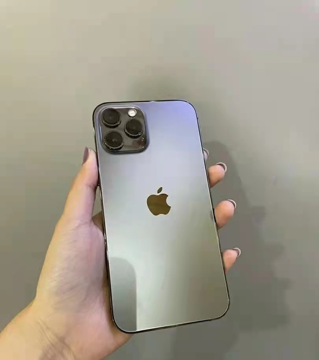 iPhone苹果12promax低价出，2...