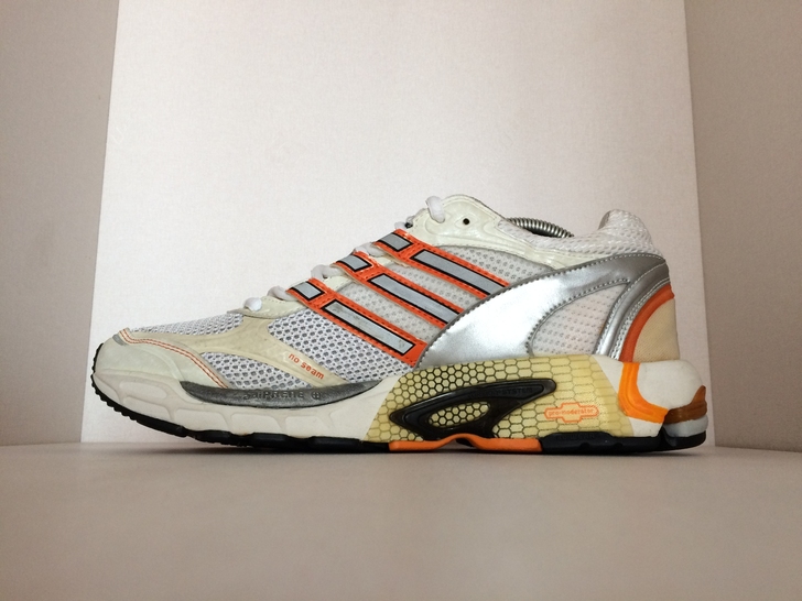 adidas supernova跑鞋运动鞋...