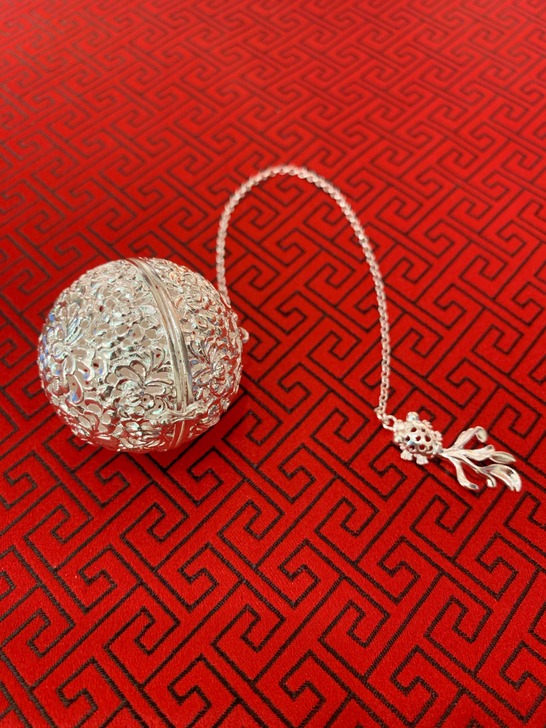 年年有余月菊纯银茶隔，999纯银材质，泡茶...