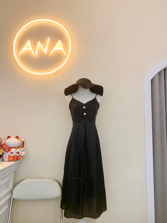 满100包邮亏本卖全新高级气质连衣裙不议价