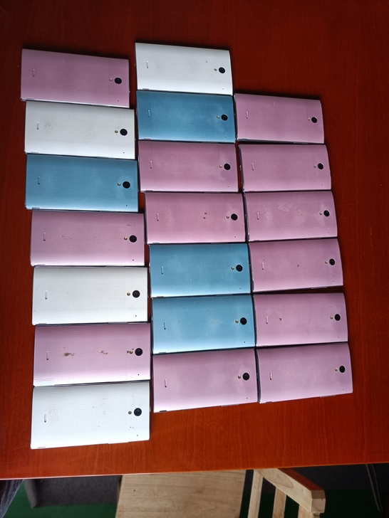 夏普305sh    有八成左右开机的，全...