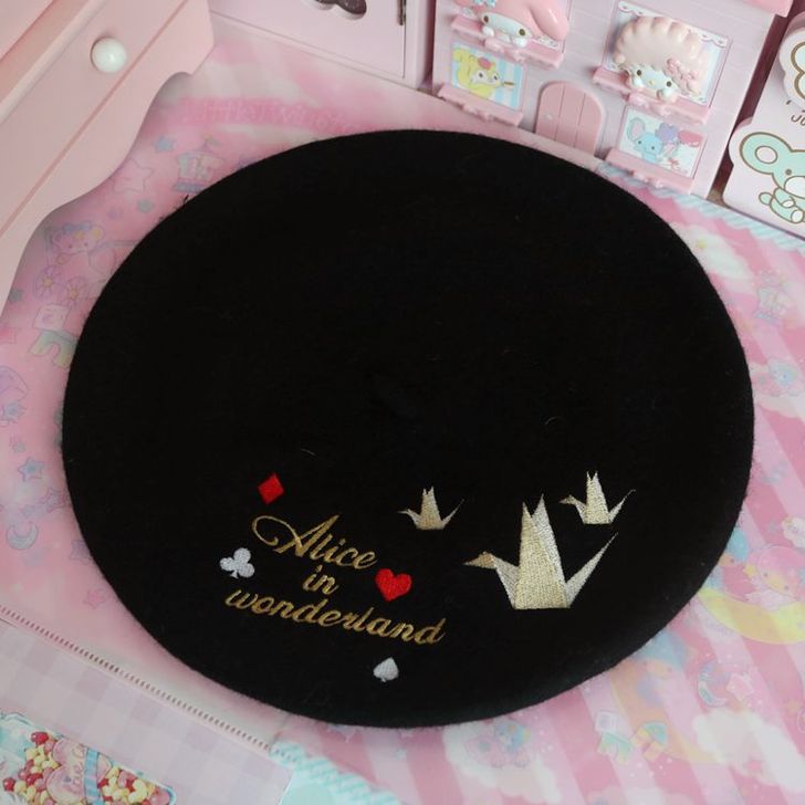 可爱日系软妹lolita草莓韩版秋冬毛呢画...