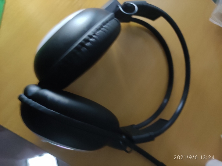 四级听力耳机，仅用过一次