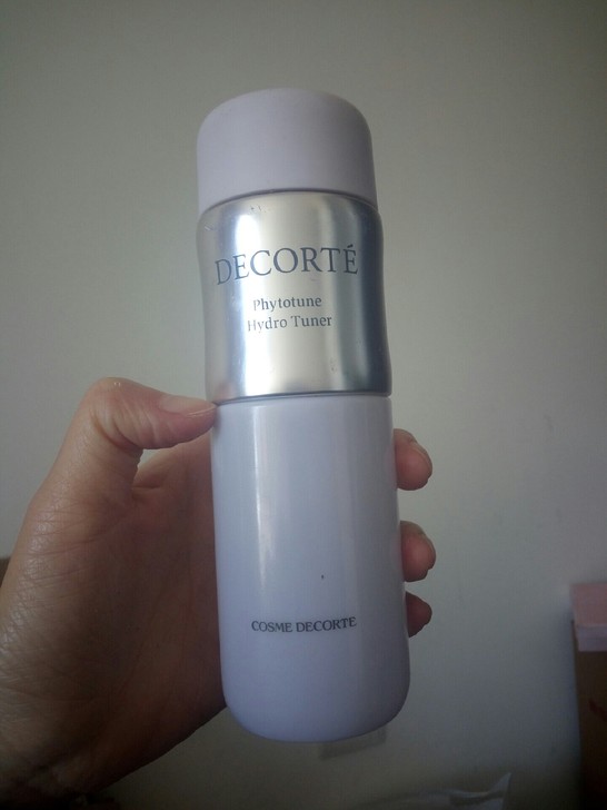 黛珂植物韵化妆水