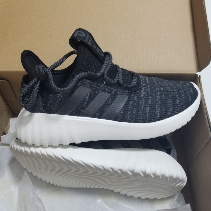 36码阿迪运动鞋 全新正品 买来运动穿的 ...
