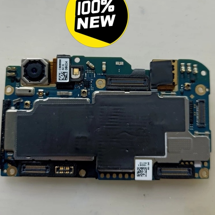 OPPOa57手机主板,功能全部正常无锁,...