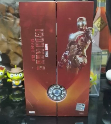 钢铁侠手办~不退不换~考虑好在拍! 感兴趣...