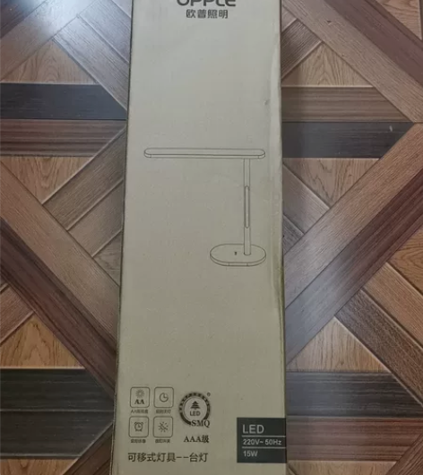 欧普LED台灯国AAA级护眼灯触摸学生学习...