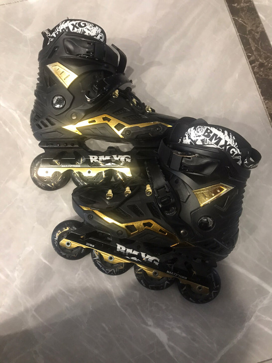 疯子家族轮滑鞋，39码，9成新，上课穿了2...