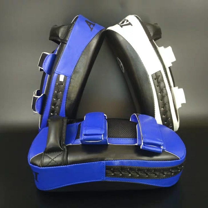 泰拳脚靶55元两个,散打武术跆拳道拳击搏击...