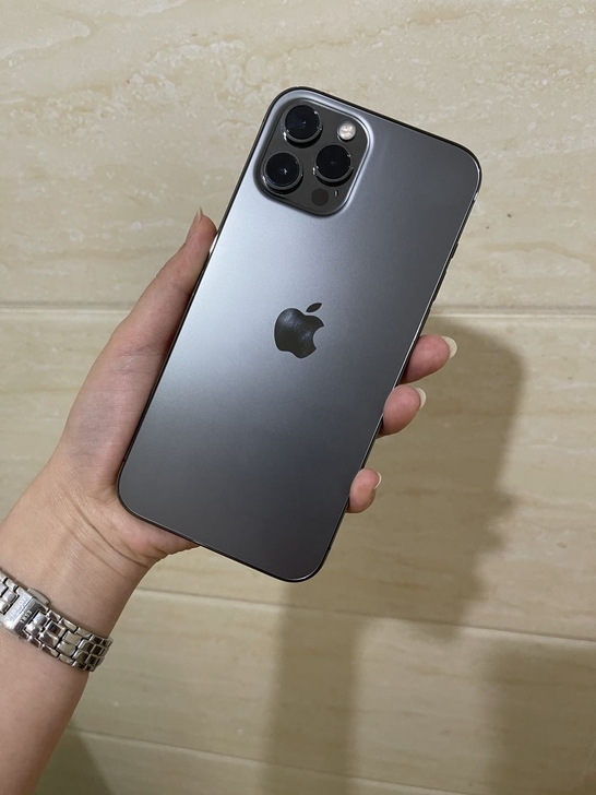 iphone 12pro 石墨色 256g...