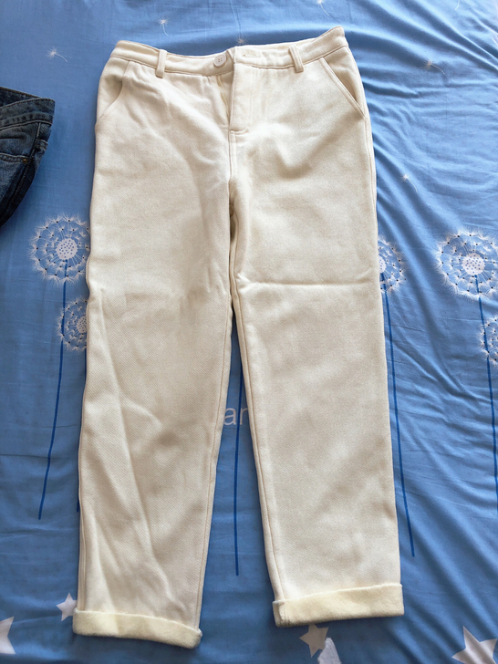 白色牛仔裤,薄绒款,m码,只穿过一次,生完...