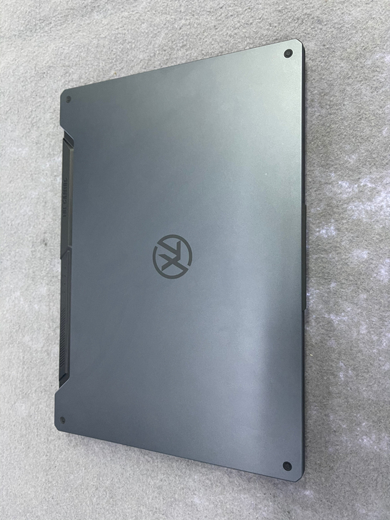 买了一段时间的华硕天选fa506 15寸游...