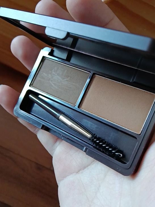 得鲜眉粉，用了一次不太会用，新旧程度如图，...