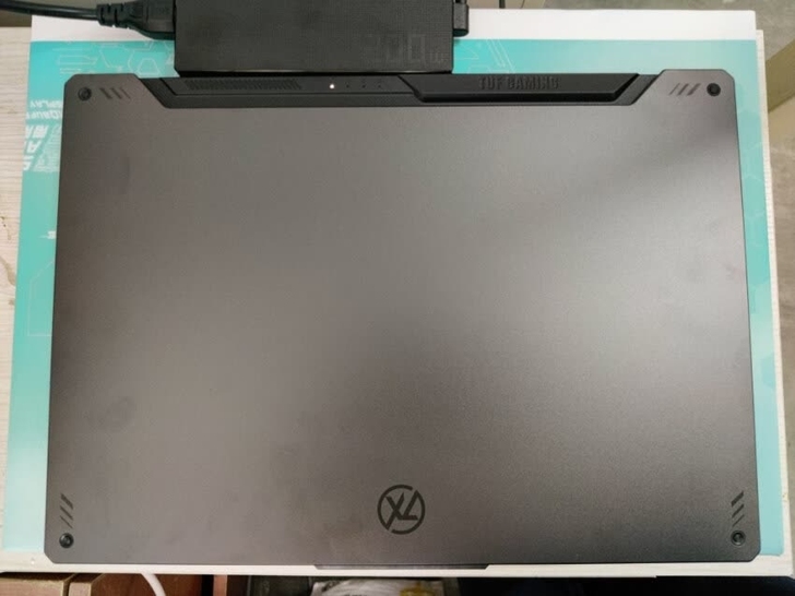 华硕(ASUS)天选2 15.6英寸游戏笔记本电脑(新锐龙