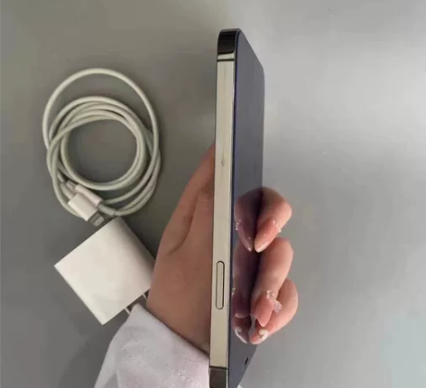 特价苹果12ProMax石墨灰 256内存...