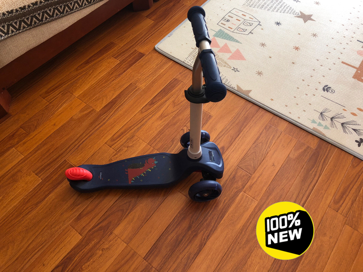 全新迪士尼滑板车