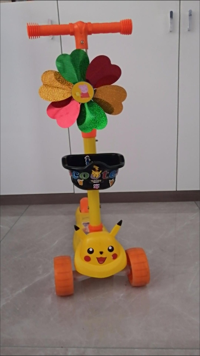 全新的滑板车转让，未拆封！房租到期，实体店...