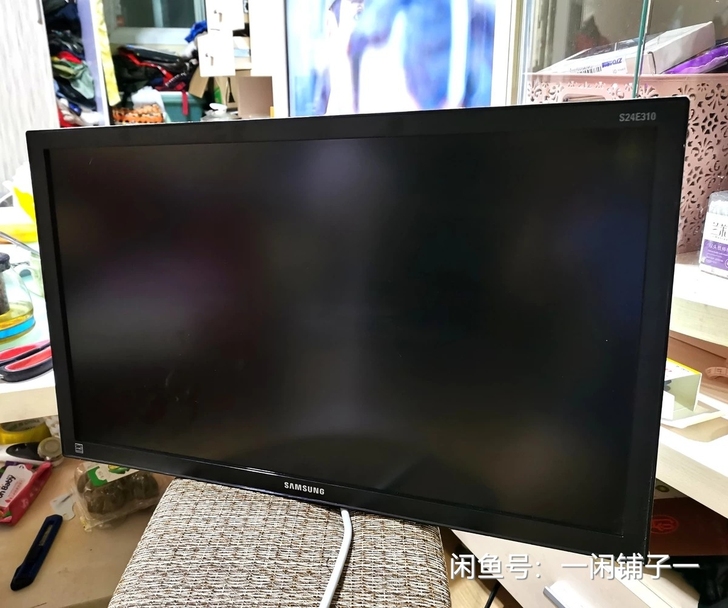 三星24寸电脑显示器。型号三星Ls24e3...