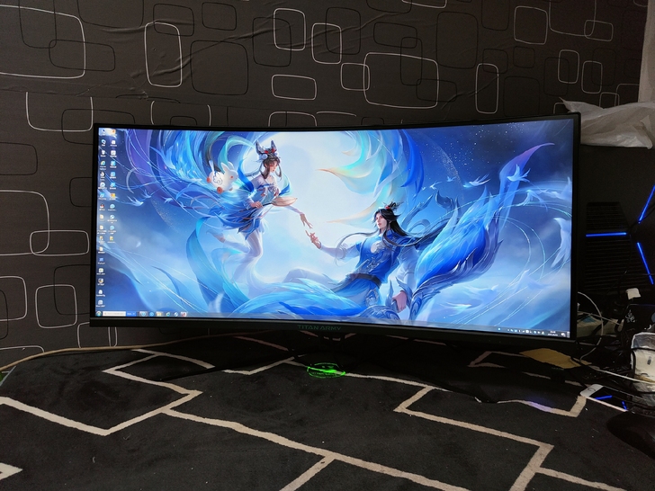 显示器24寸144hz 高清曲/直面无边框...