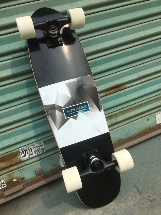 香港进口made inlove大鱼板滑板速...