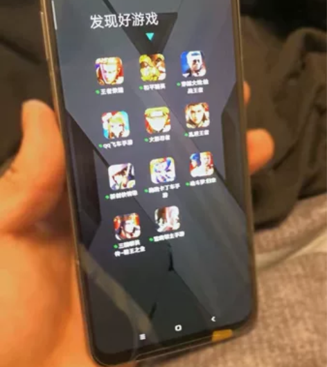 出，黑鲨3  8加128 感兴趣的话点“我...