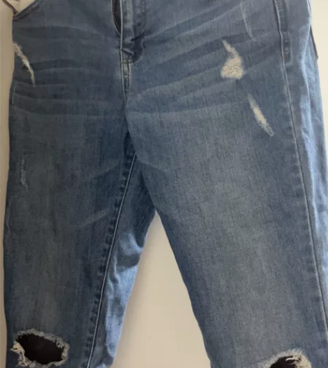 破洞牛仔裤，27码，喜欢的拍下，不退不换，...
