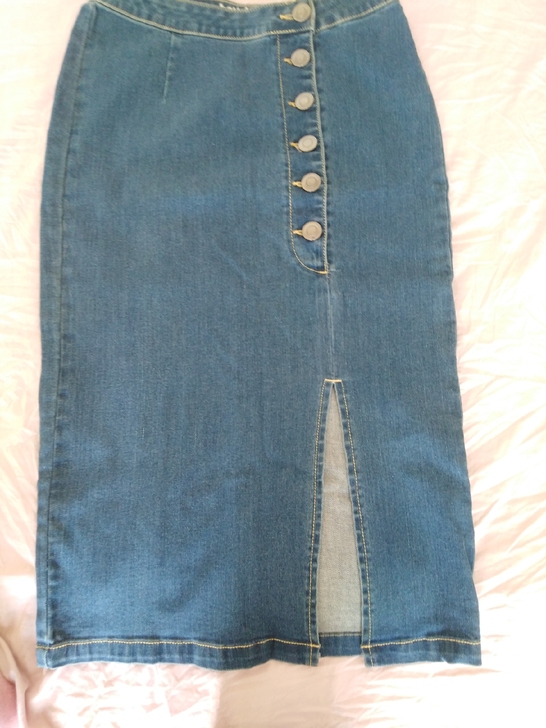 热风开叉包臀裙,穿过两次