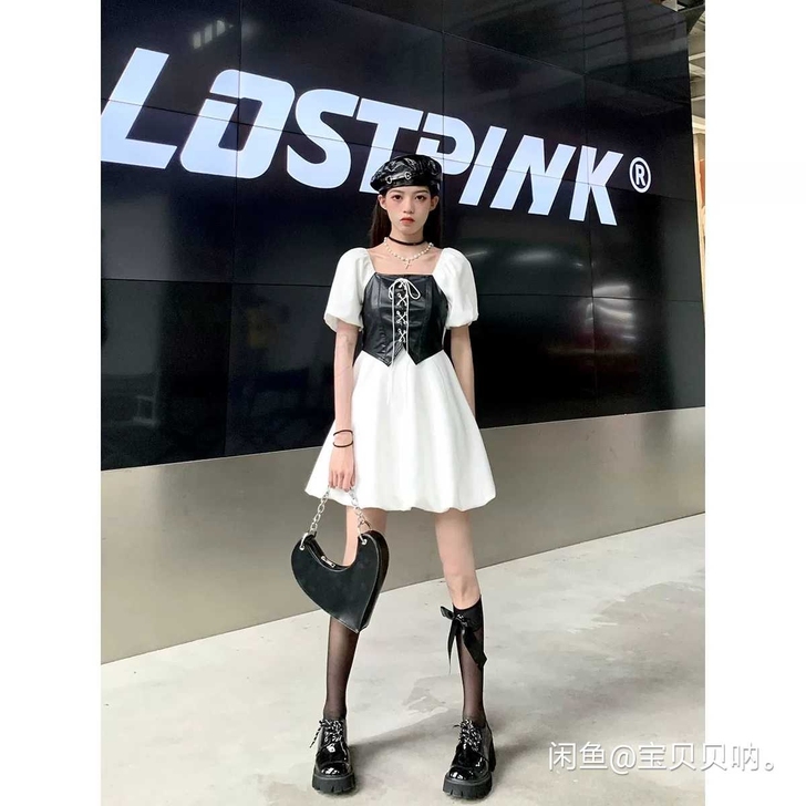 松本丧丧花苞裙，九新m码。50包邮出。这件...