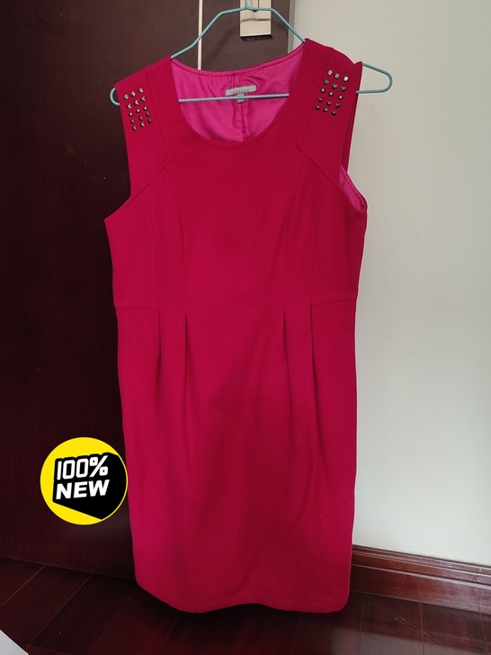 凡花  花苞裙，全新，小码，秋冬连衣裙