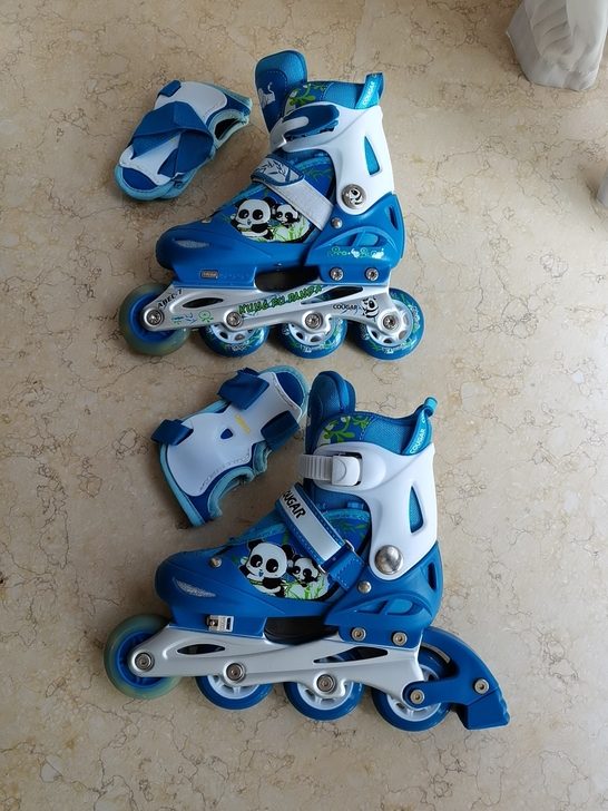 美洲狮轮滑鞋溜冰鞋 男童女童 初学者直排旱...