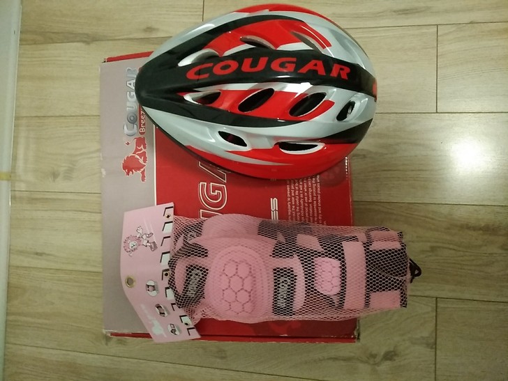 儿童轮滑鞋美洲狮30周年纪念版，鞋码可以调...