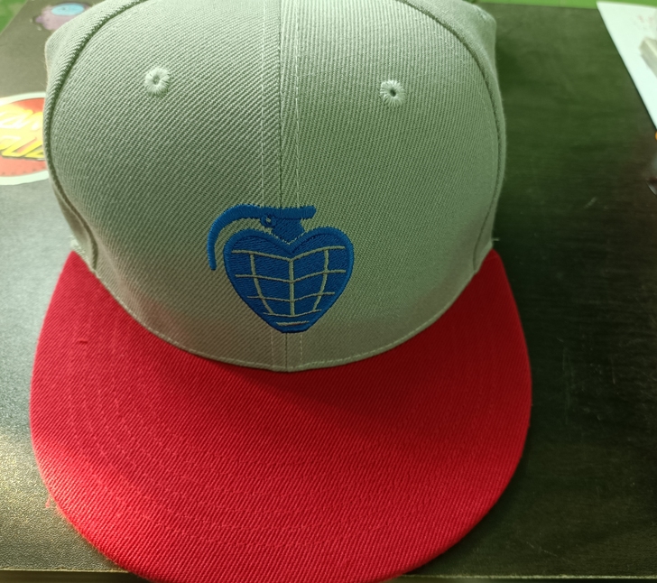 thunder滑板品牌logo平沿帽，自己...