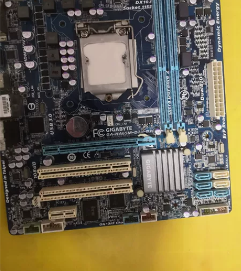 技嘉电脑主板，CPU.座坏，售出不退不换 ...