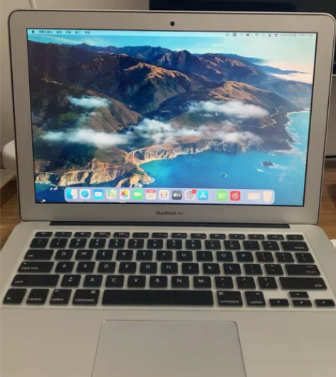 个人一手苹果笔记本 有需要联系我 感兴趣的...